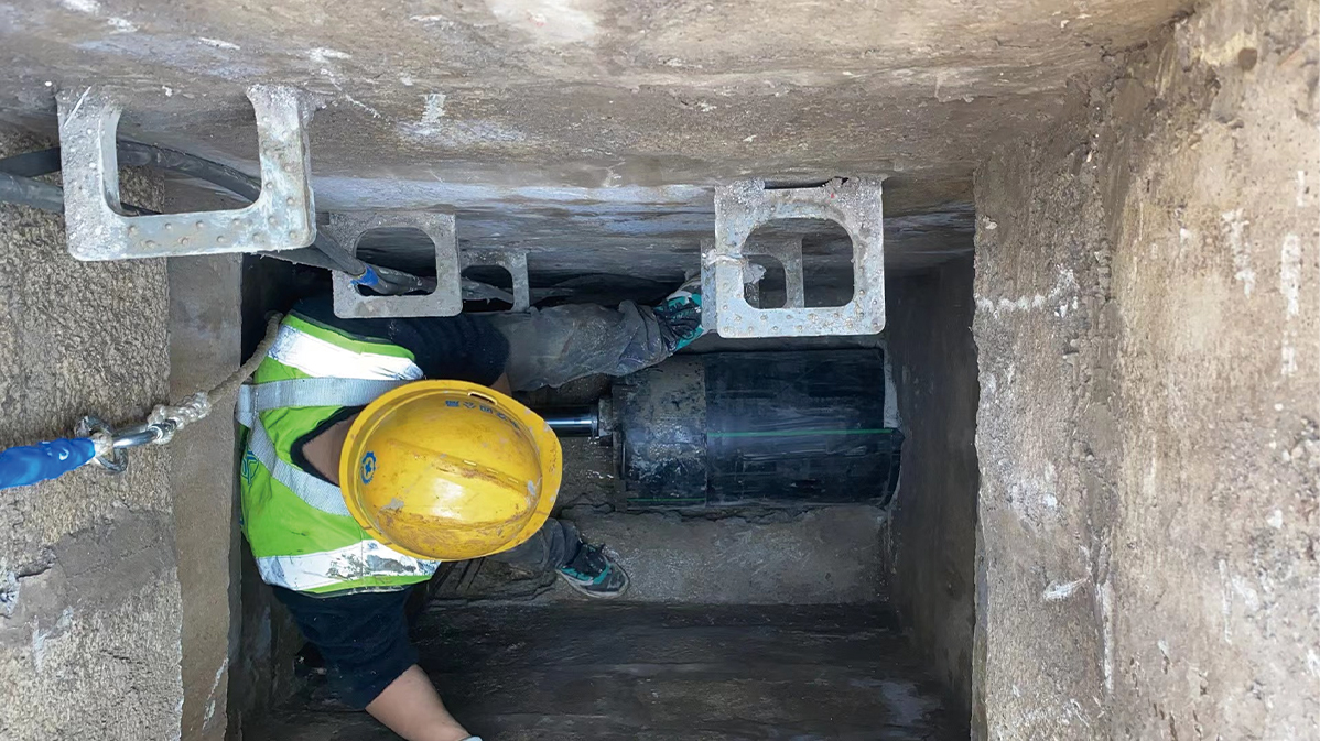 苏尼特右HDPE短管内衬法