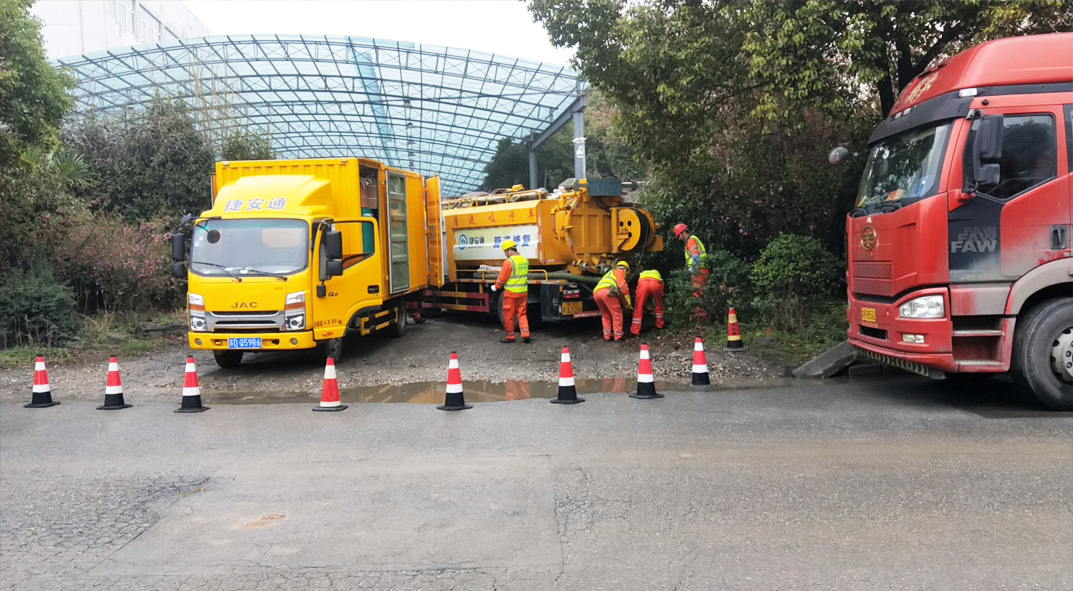 苏尼特右成区雨污水管网“四位一体”检测疏通项目